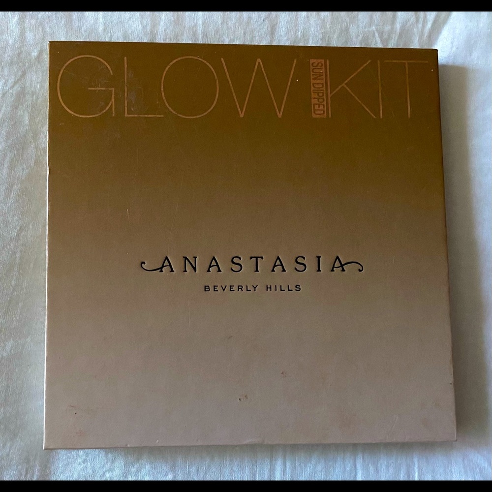 Anastasia Beverly Hills Glow Kit